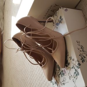 Brand New LC Lauren Conrad ballet high heels Nude